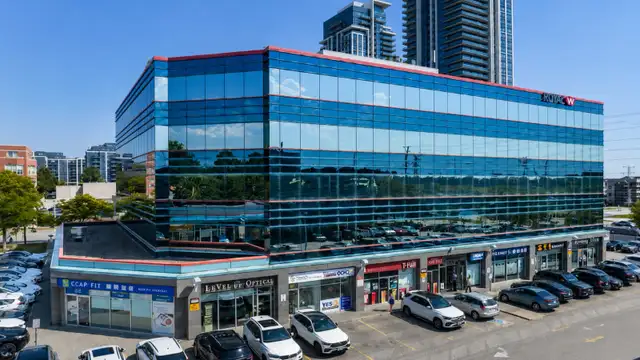 Professional Office Space for Sublease – Richmond Hill