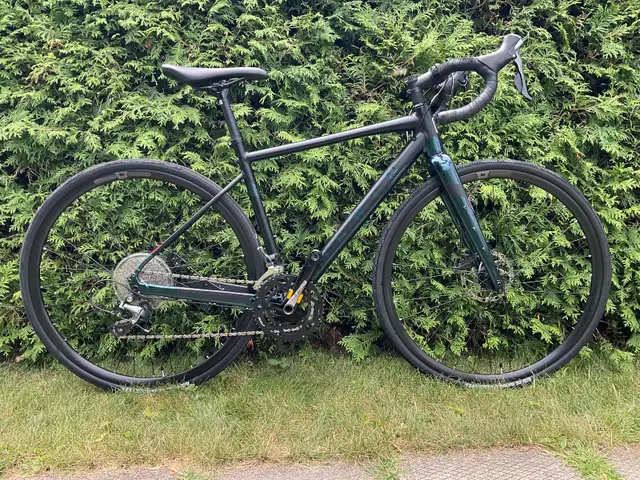 Vélo de gravelle Marin