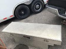 ALUMINIUM TRUCK TOOL/STORAGE BOX - Photo 3