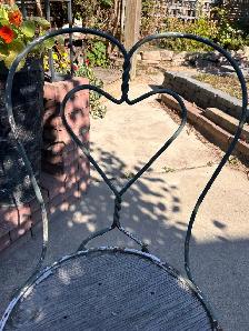 Vintage Pair of Metal Patio Chairs - Photo 3