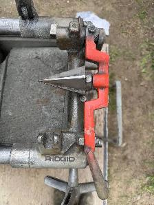 RIDGID PIPE THREADING MACHINE ​ - Photo 3