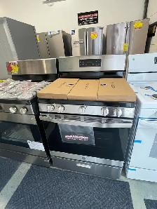 NEW GE 30' Gas Freestanding Range Stove (Stainless Steel)