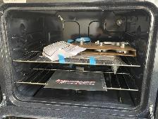 NEW GE 30' Gas Freestanding Range Stove (Stainless Steel) - Photo 4