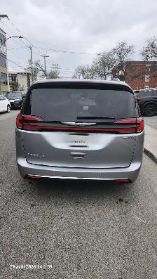 Chrysler Pacifica Touring-L 2021 – 29 500 $ - Photo 3