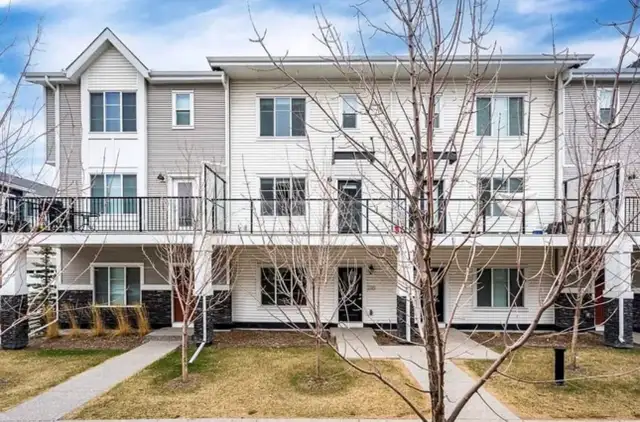 4 Bedroom 3 Bathroom Townhouse for Rent