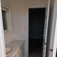 Private room for rent. FEMALE ONLY! - Photo 2