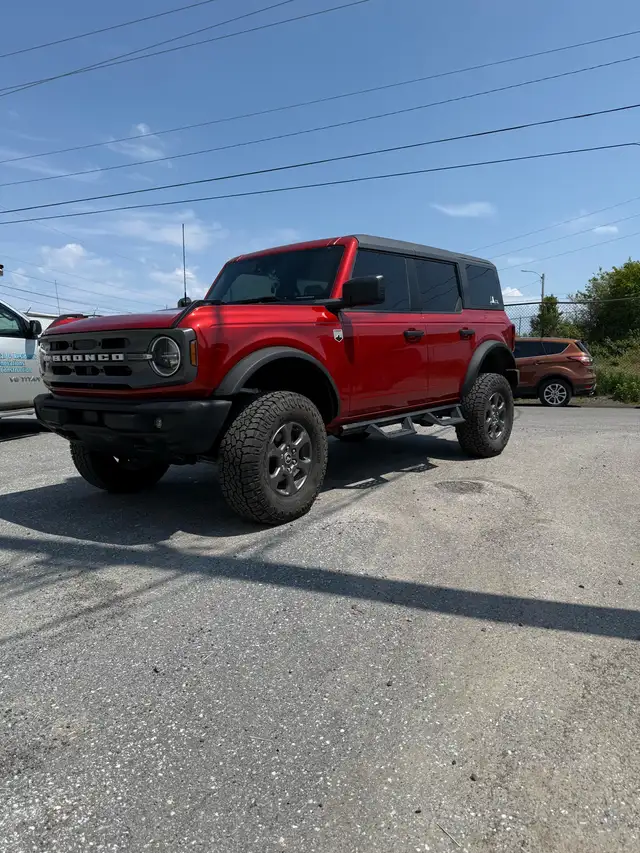 2024 Ford Bronco Big Bend Hard Top