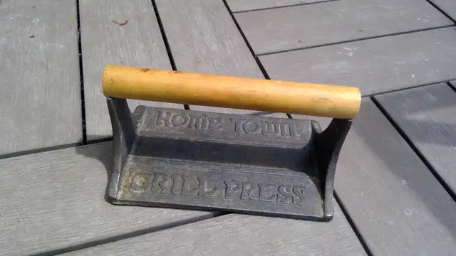 Grill Press Home town vintage