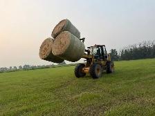 Hay bales - Photo 2