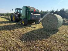 Hay bales - Photo 3