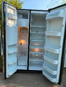 Maytag fridge $500 obo 'as is' (delivery avail. Stoves to match - Photo 2