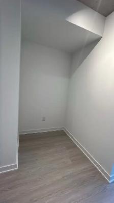 1 Bed Plus Den Condo For Rent In Toronto - Photo 8