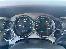 2007 GMC Sierra 3500HD DUALLY 184K - 4WD Crew Cab - FLAT DECK - Photo 8