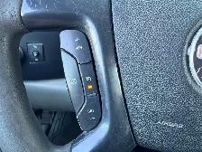 2007 GMC Sierra 3500HD DUALLY 184K - 4WD Crew Cab - FLAT DECK - Photo 12