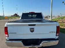 2015 Ram 1500 Outdoorsman - Crew Cab - 8 SPEED - CLEAN TRUCK - Photo 4