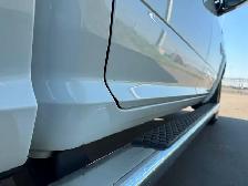 2015 Ram 1500 Outdoorsman - Crew Cab - 8 SPEED - CLEAN TRUCK - Photo 7