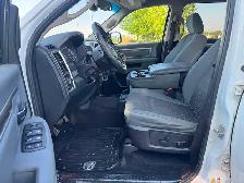 2015 Ram 1500 Outdoorsman - Crew Cab - 8 SPEED - CLEAN TRUCK - Photo 11