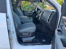 2015 Ram 1500 Outdoorsman - Crew Cab - 8 SPEED - CLEAN TRUCK - Photo 13