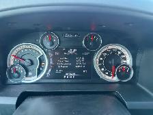 2015 Ram 1500 Outdoorsman - Crew Cab - 8 SPEED - CLEAN TRUCK - Photo 17