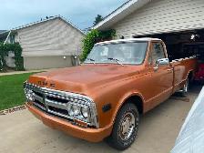 Classic Truck - Photo 2