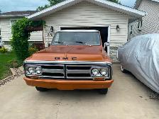Classic Truck - Photo 3