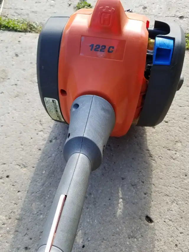 Husqvarna 123c, no trimmer head