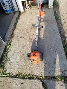 Husqvarna 123c, no trimmer head - Photo 3