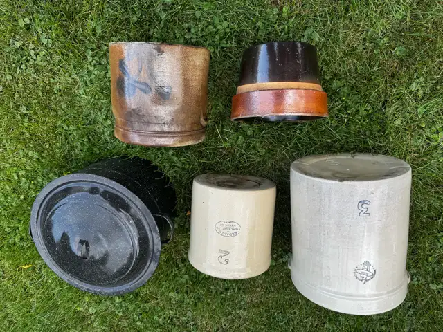 Large Canning Pot with bottle rack