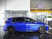 2025 Volkswagen Golf R Black Edition - Photo 4