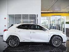 2021 Lexus UX 250h - Photo 4