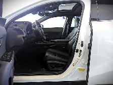 2021 Lexus UX 250h - Photo 10