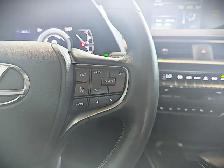2021 Lexus UX 250h - Photo 19