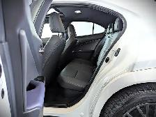 2021 Lexus UX 250h - Photo 27