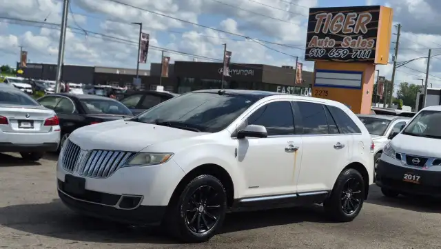 2011 Lincoln MKX LOADED, LEATHER, NAVI, WHEELS, ROOF, AS IS SPEC