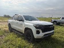 2025 Chevrolet Colorado 4WD Z71 2.7L | Sunroof - Photo 2
