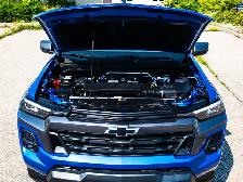 2024 Chevrolet Colorado 4WD LT 2.7L | Technology Package - Photo 9
