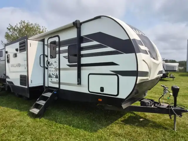 2021 Heartland Mallard M33