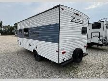 2023 CrossRoads RV Zinger 18RK - Photo 3