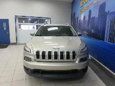 JEEP CHEROKEE 2015 ALTITUDE V6 3.2L 4X4 GPS/ ECRAN 8.4PO / BANCS - Photo 4