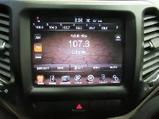 JEEP CHEROKEE 2015 ALTITUDE V6 3.2L 4X4 GPS/ ECRAN 8.4PO / BANCS - Photo 21
