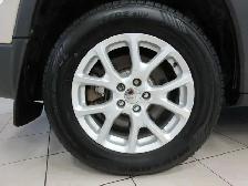 JEEP CHEROKEE 2015 ALTITUDE V6 3.2L 4X4 GPS/ ECRAN 8.4PO / BANCS - Photo 31
