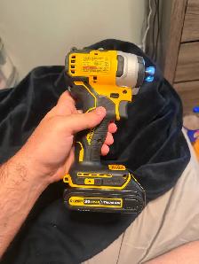 Brand new Dewalt impact driver drill - Photo 6