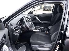 2022 Mitsubishi Eclipse Cross ES - Heated Seat | Carplay | Backu - Photo 10