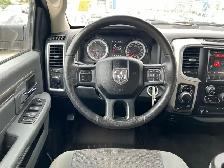 2017 Ram 1500 SLT Crew Cab 5.7L V8 | Command Start | Reverse Cam - Photo 18