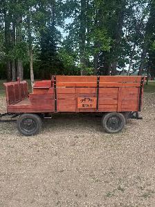 horse wagon