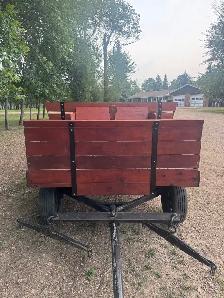 horse wagon - Photo 3