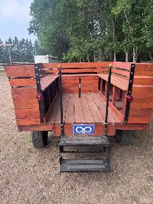 horse wagon - Photo 4