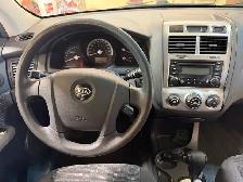 2006 Kia Sportage 4WD - Photo 7