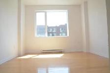 Appartement de luxe à louer en plein centre-ville - Photo 4