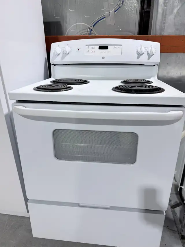 Cuisinière 30po Blanche | JCBS250DM3WW
